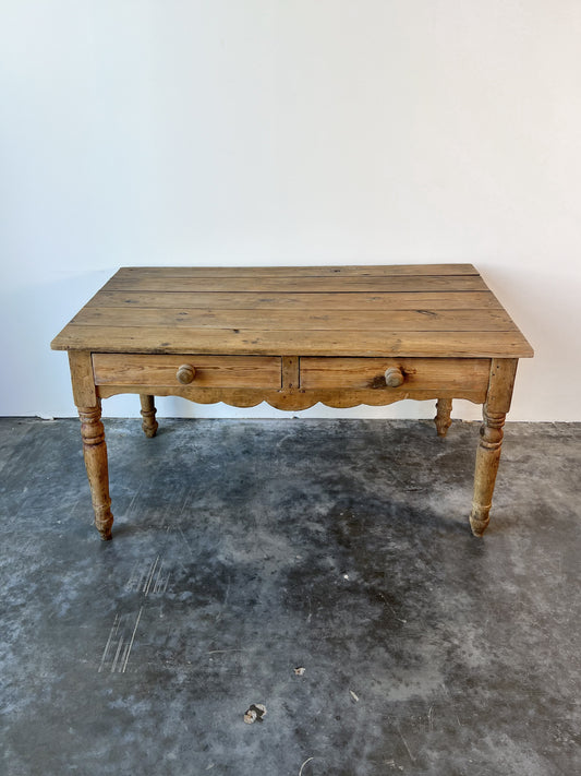 Antique Victorian Pine Side Table with Scalloped Apron