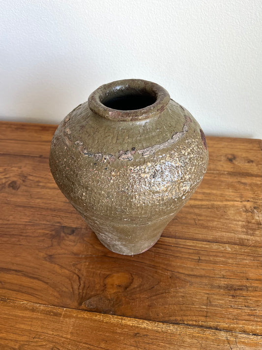 Vintage Mijiu Jar