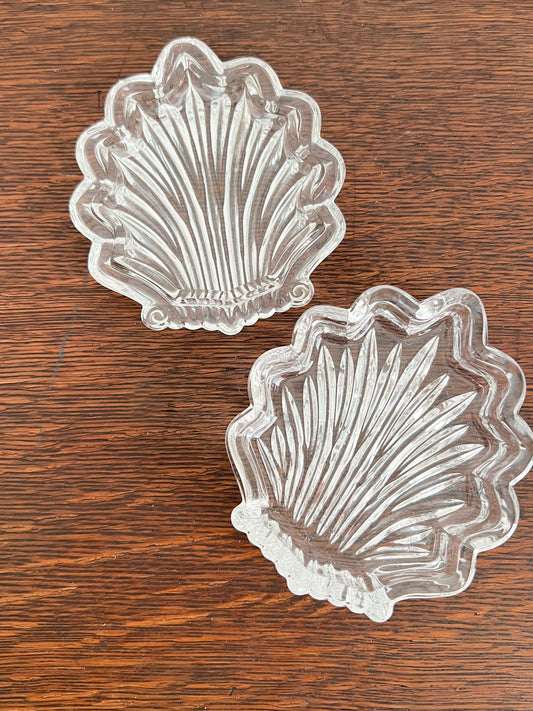 Vintage Glass Shell Dish with Lid