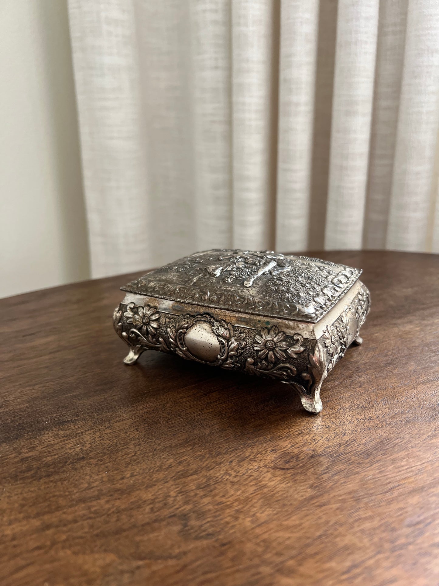 Vintage Decorative Jewelry Box
