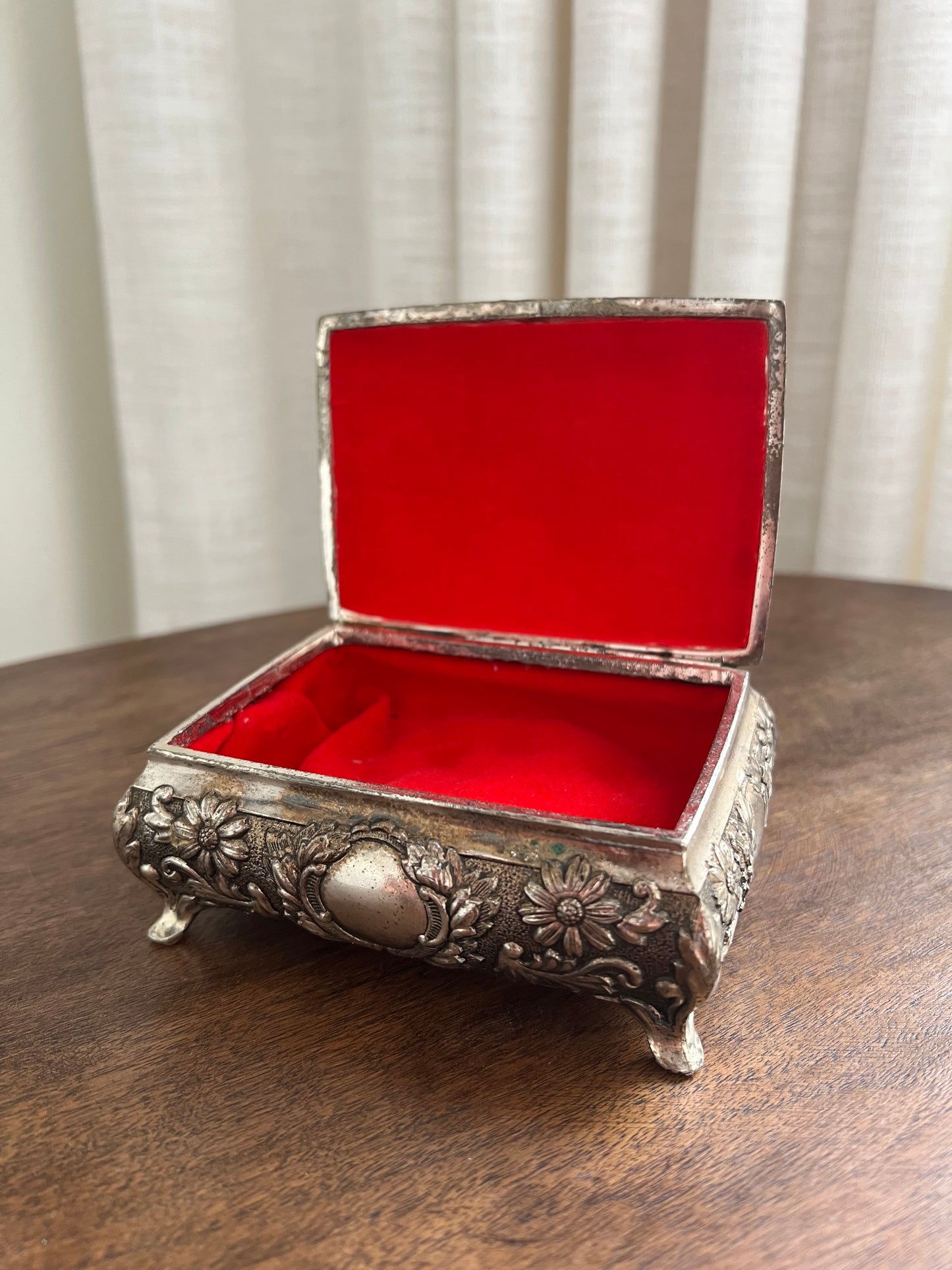 Vintage Decorative Jewelry Box