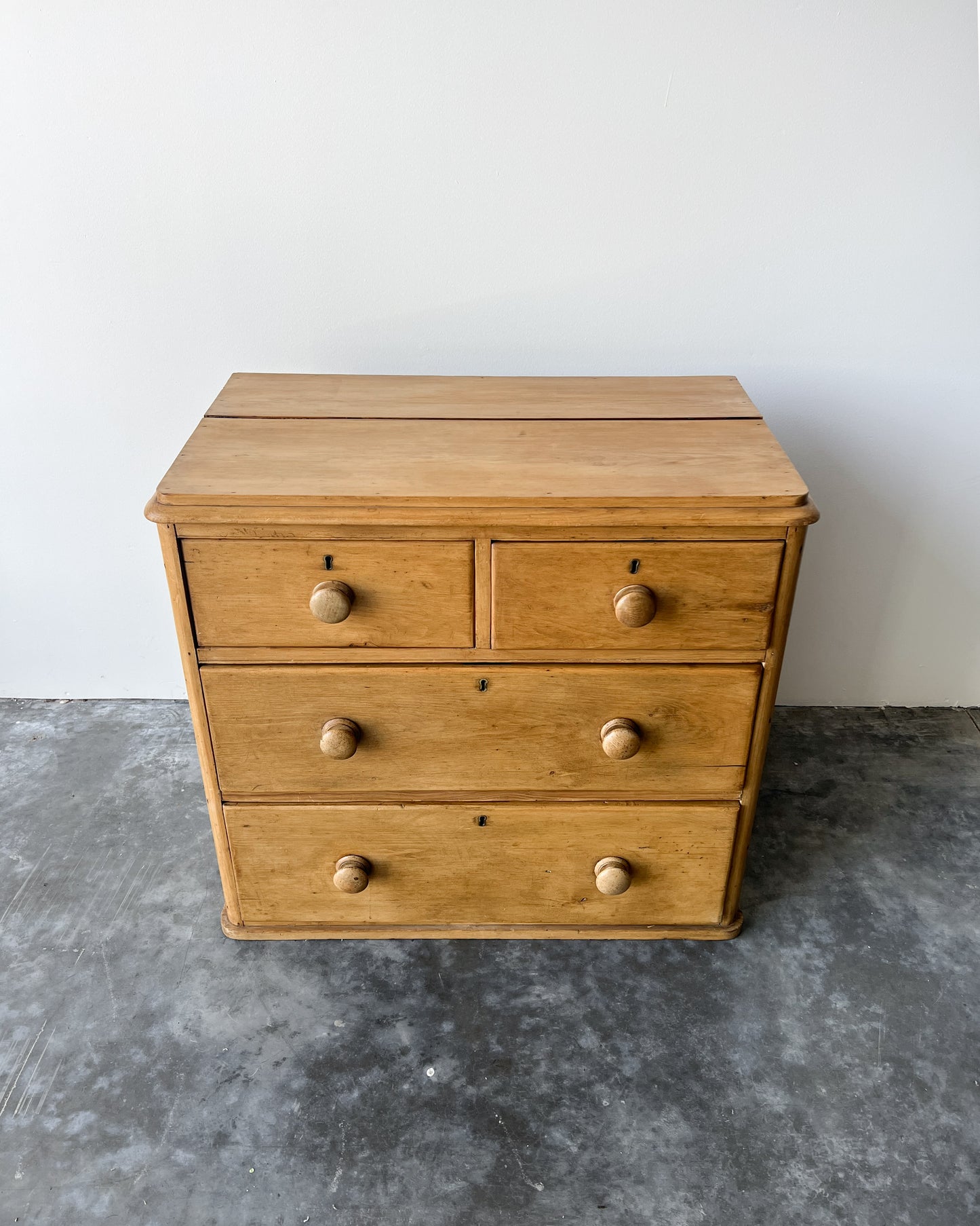 Antique English Pine Chest of Drawers | Dresser