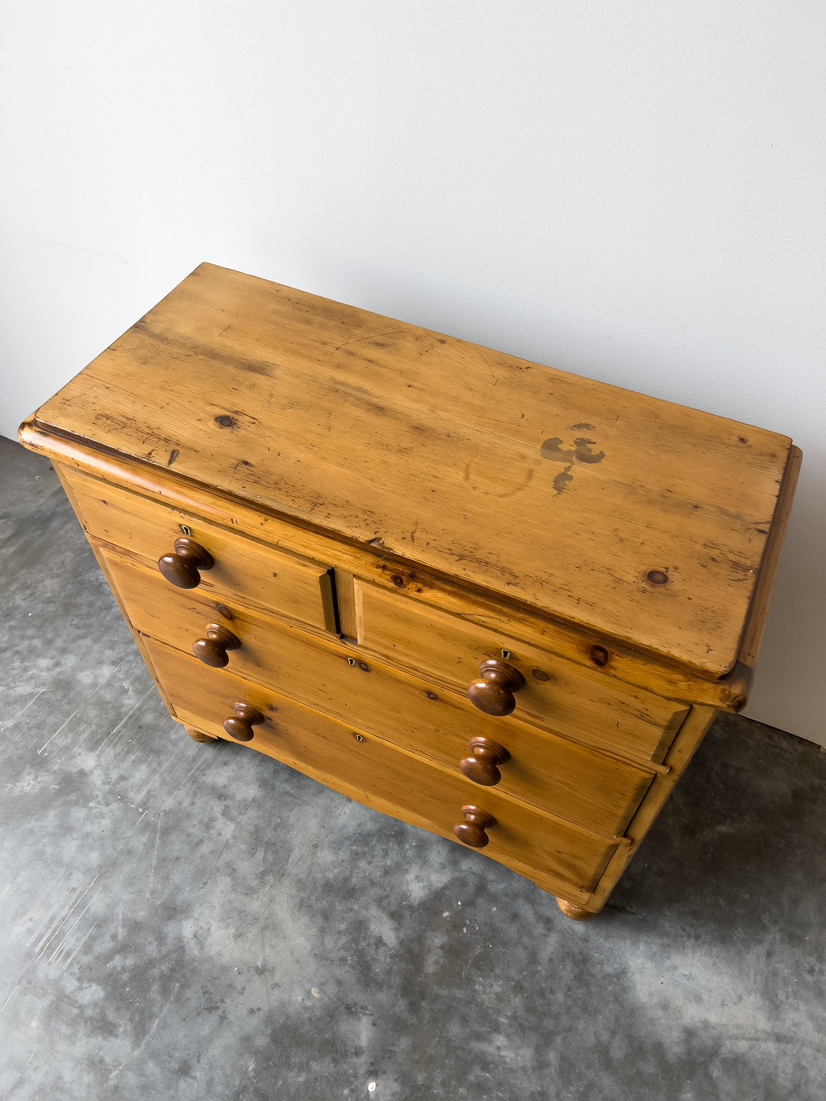 19th Century English Pine Dresser | Chest of Drawers with Contrast Knobs