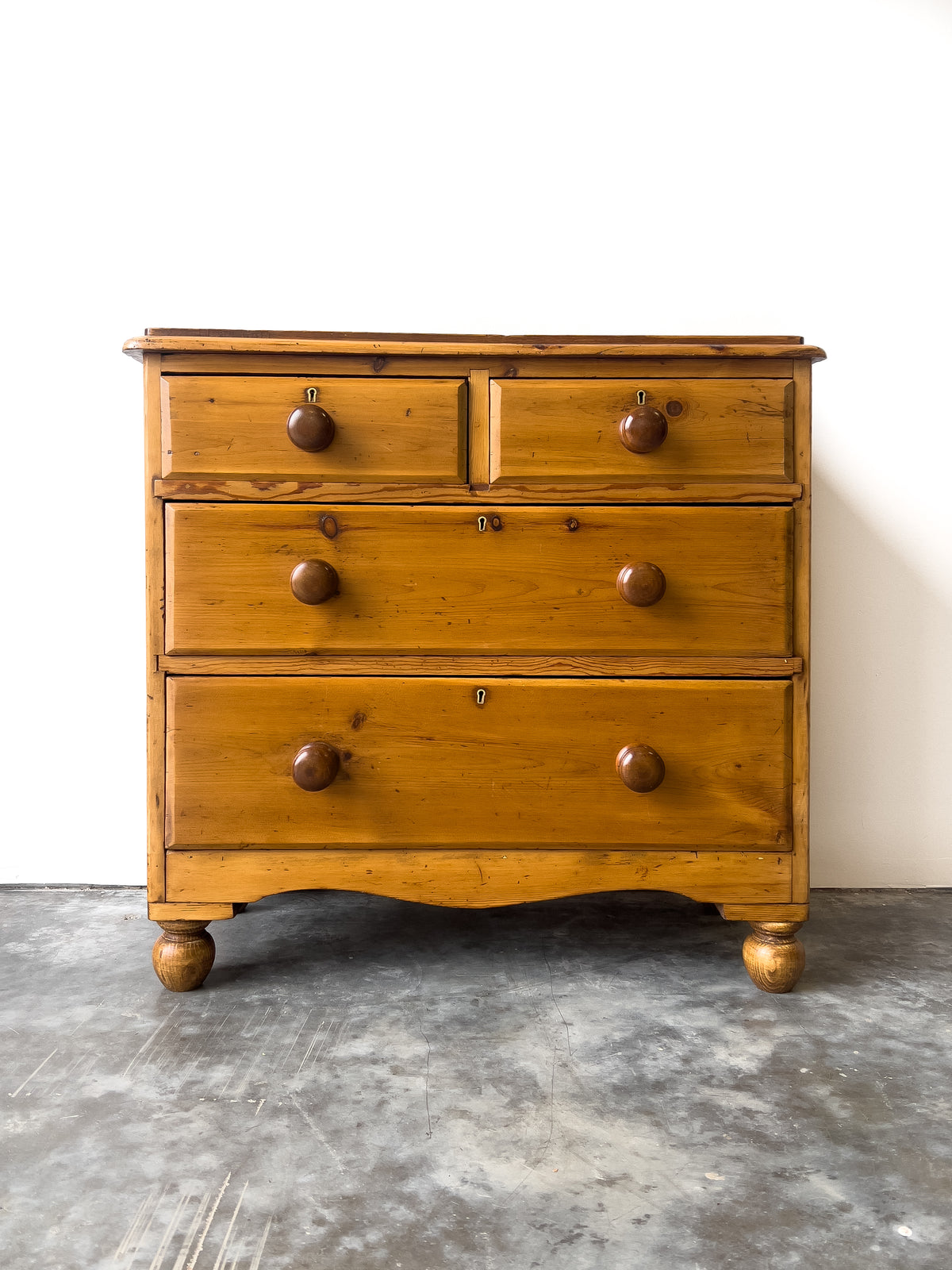 19th Century English Pine Dresser | Chest of Drawers with Contrast Knobs