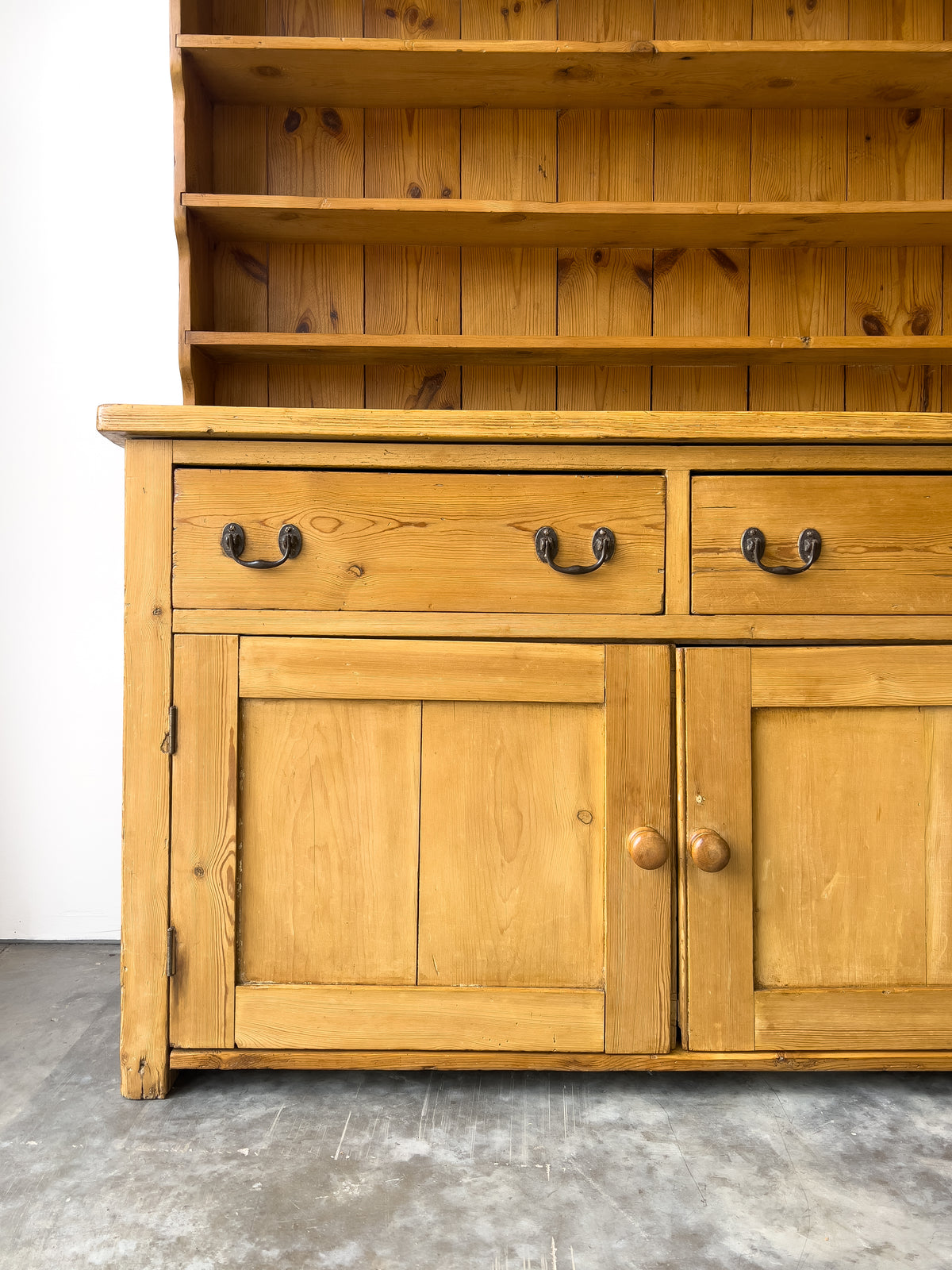 Antique 19th Century Pine Hutch with Plate Rack