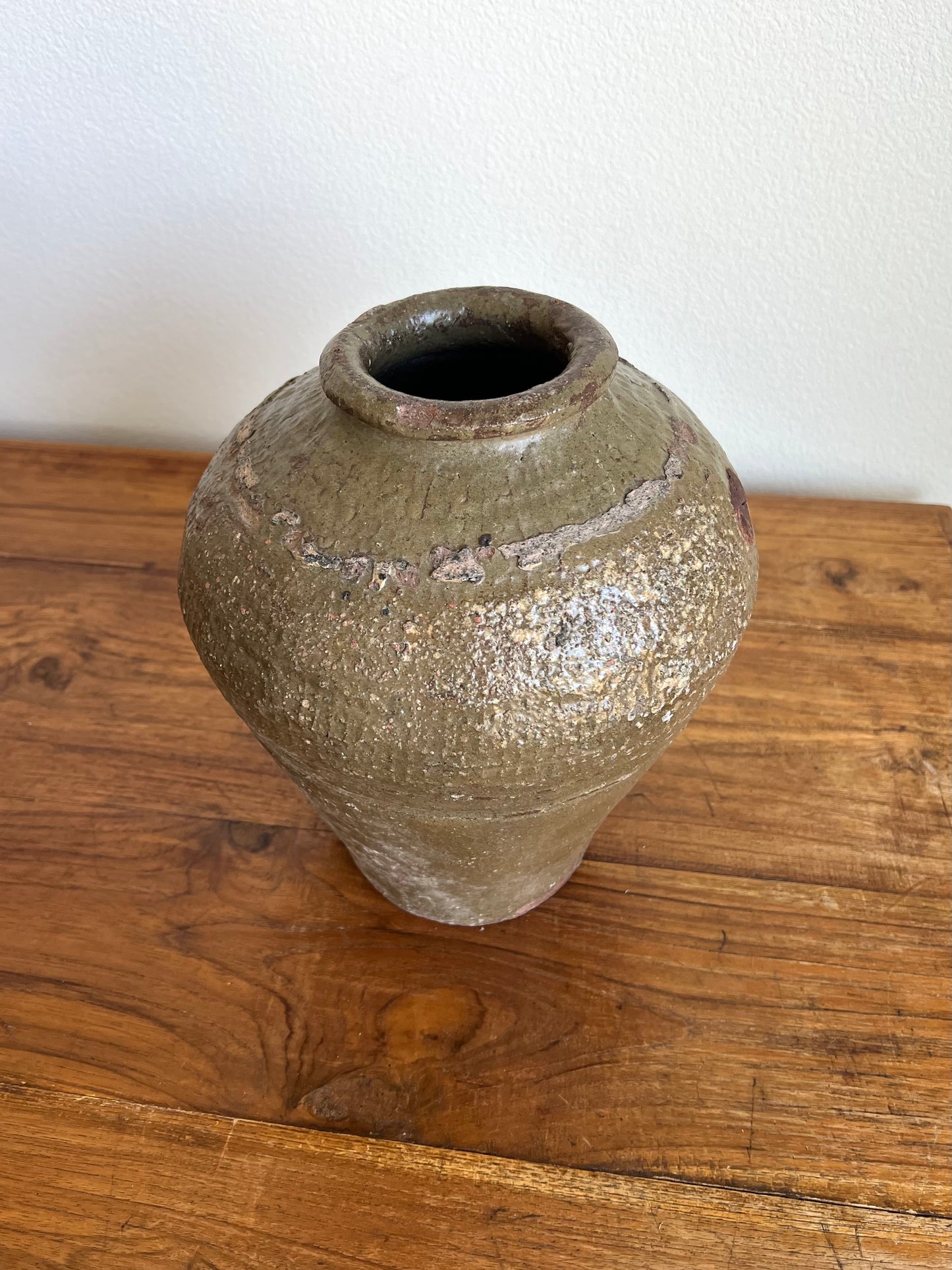 Vintage Mijiu Jar