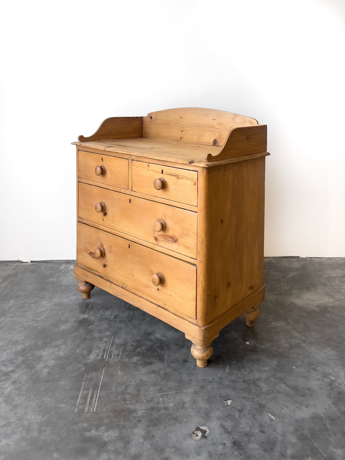 Antique Chest of Drawers | Dresser with Gallery Back
