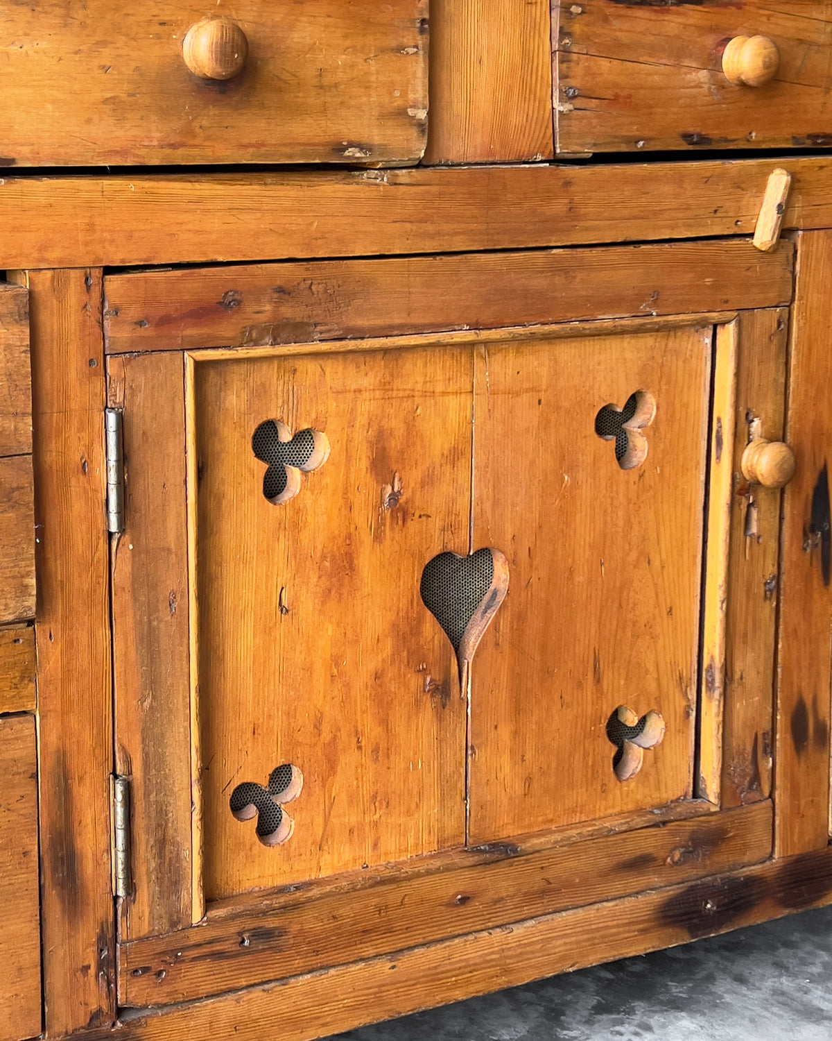 Antique Irish Pine Dresser | Hutch with Shelves