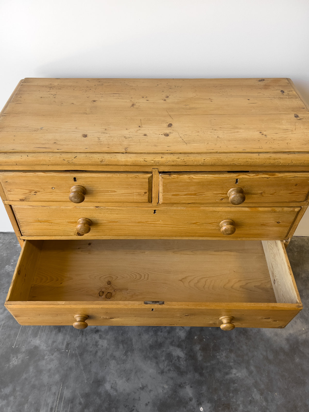 19th Century English Pine Chest of Drawers