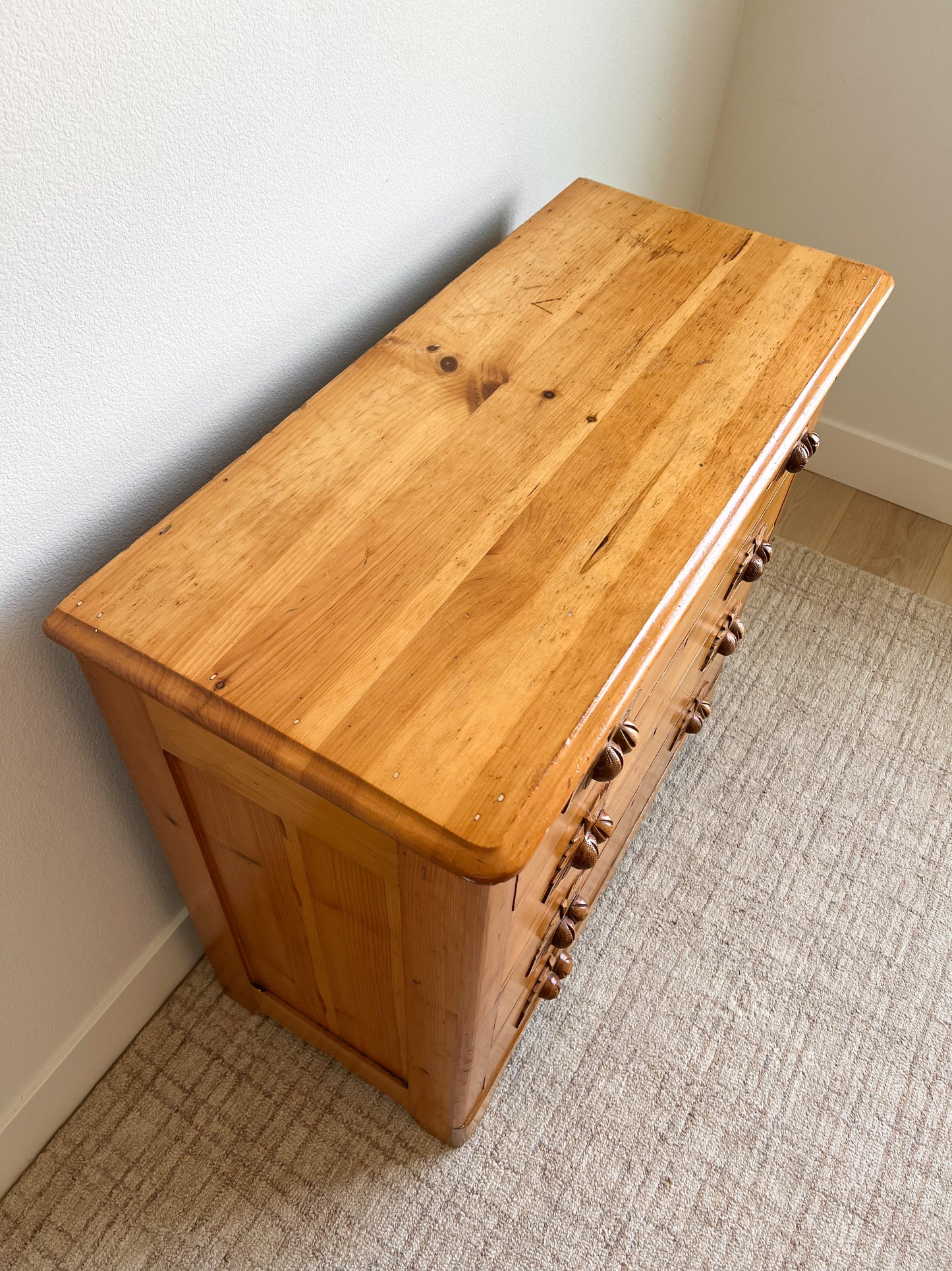 Victorian Antique Pine Drawers with Hand Carved Drawer Pulls c. 1800s