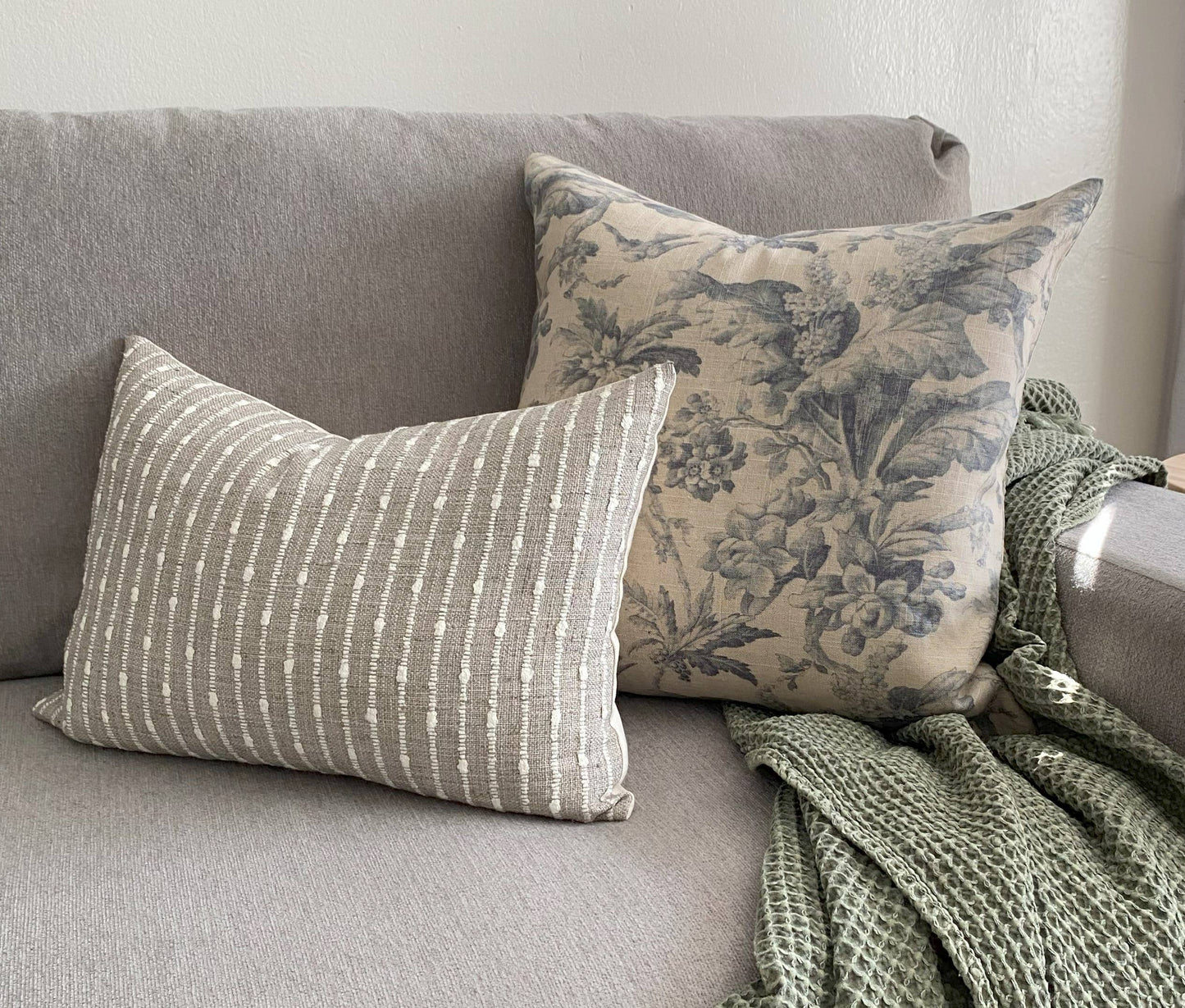 Ella Pillow