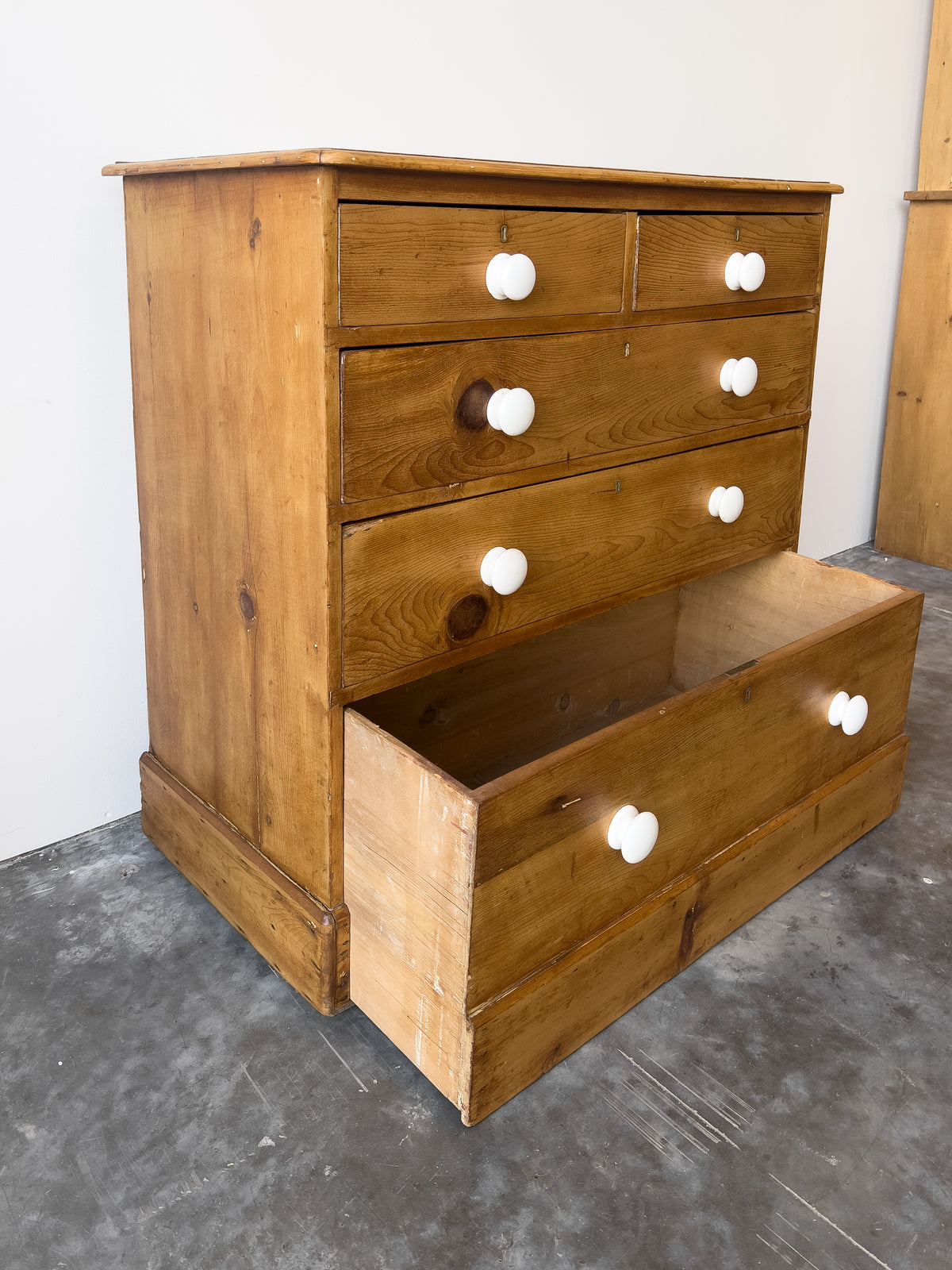 19th Century English Pine Chest of Drawers