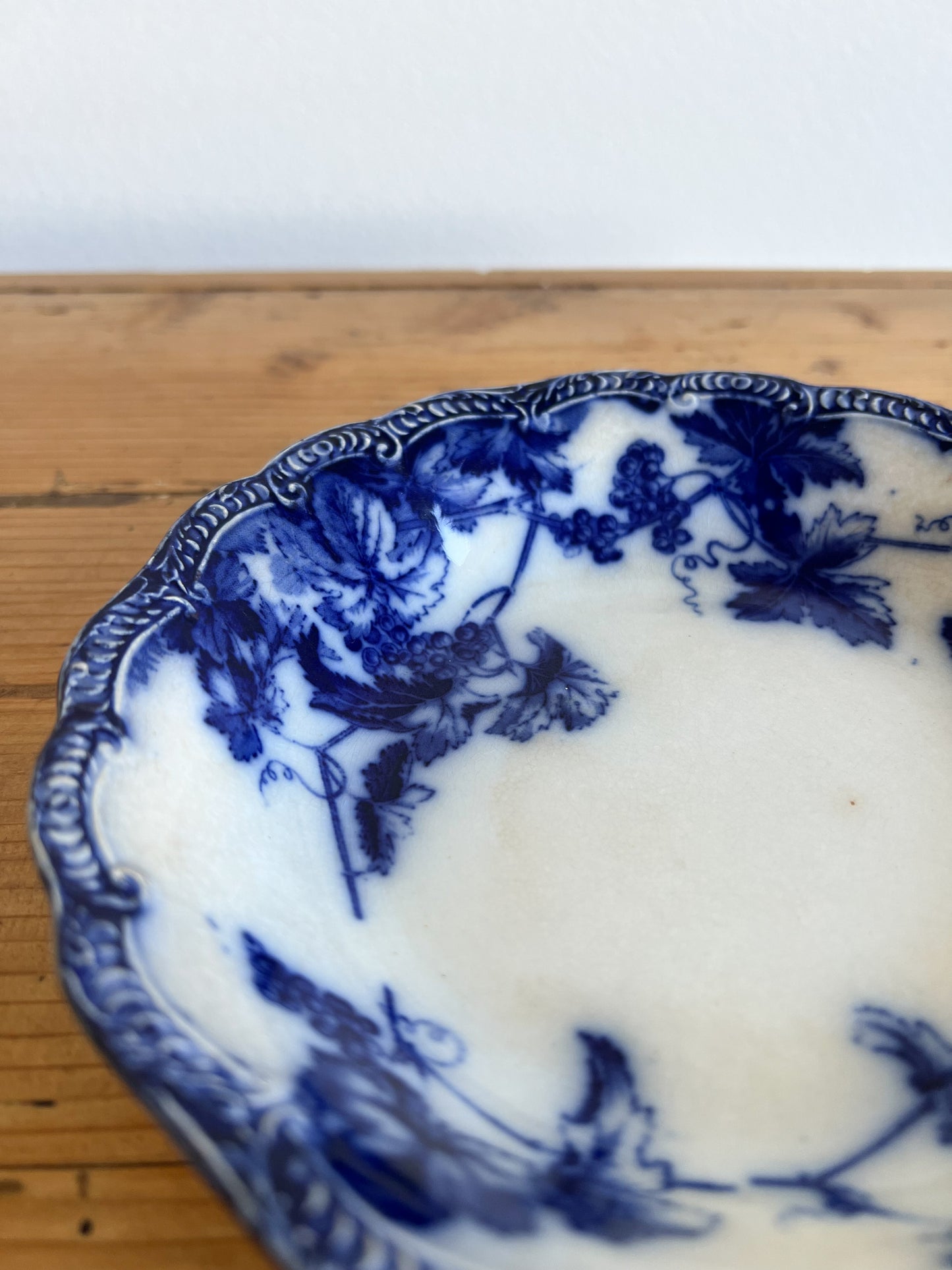 Antique Ridgways Lonsdale blue flow bowl