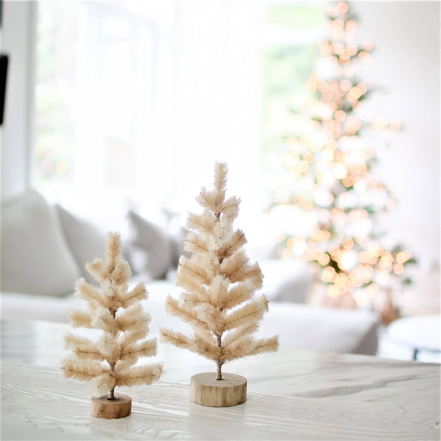 Bottlebrush Christmas Tree (Natural)
