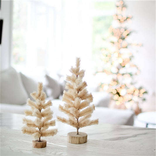 Bottlebrush Christmas Tree (Natural)