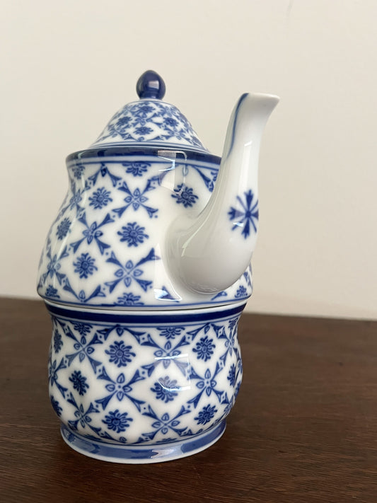 Blue & White Calico Floral Lattice 5 Piece Tea Set