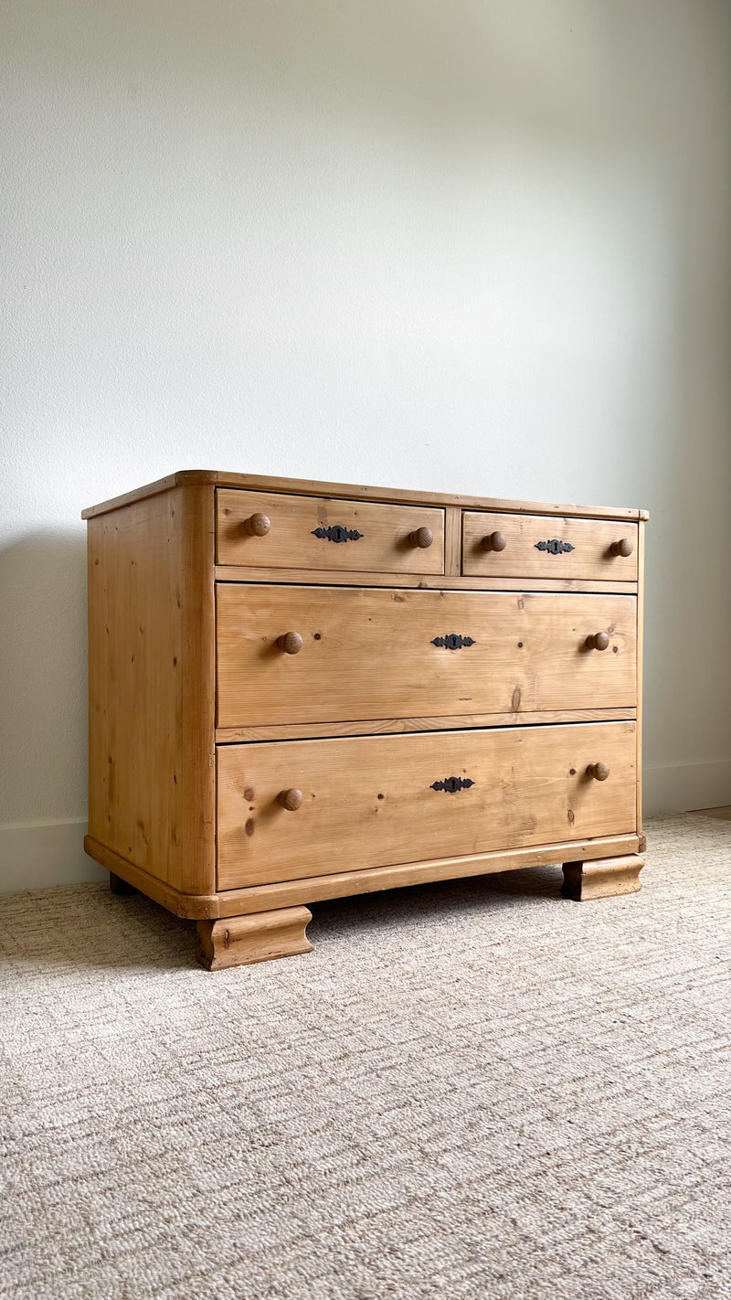 *RESERVED LOCAL PICKUP* Late Victorian Antique Pine Chest of Drawers