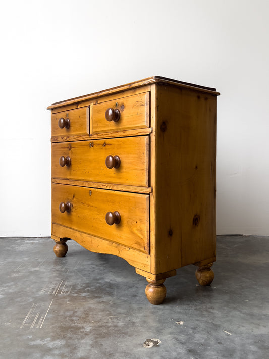 19th Century English Pine Dresser | Chest of Drawers with Contrast Knobs