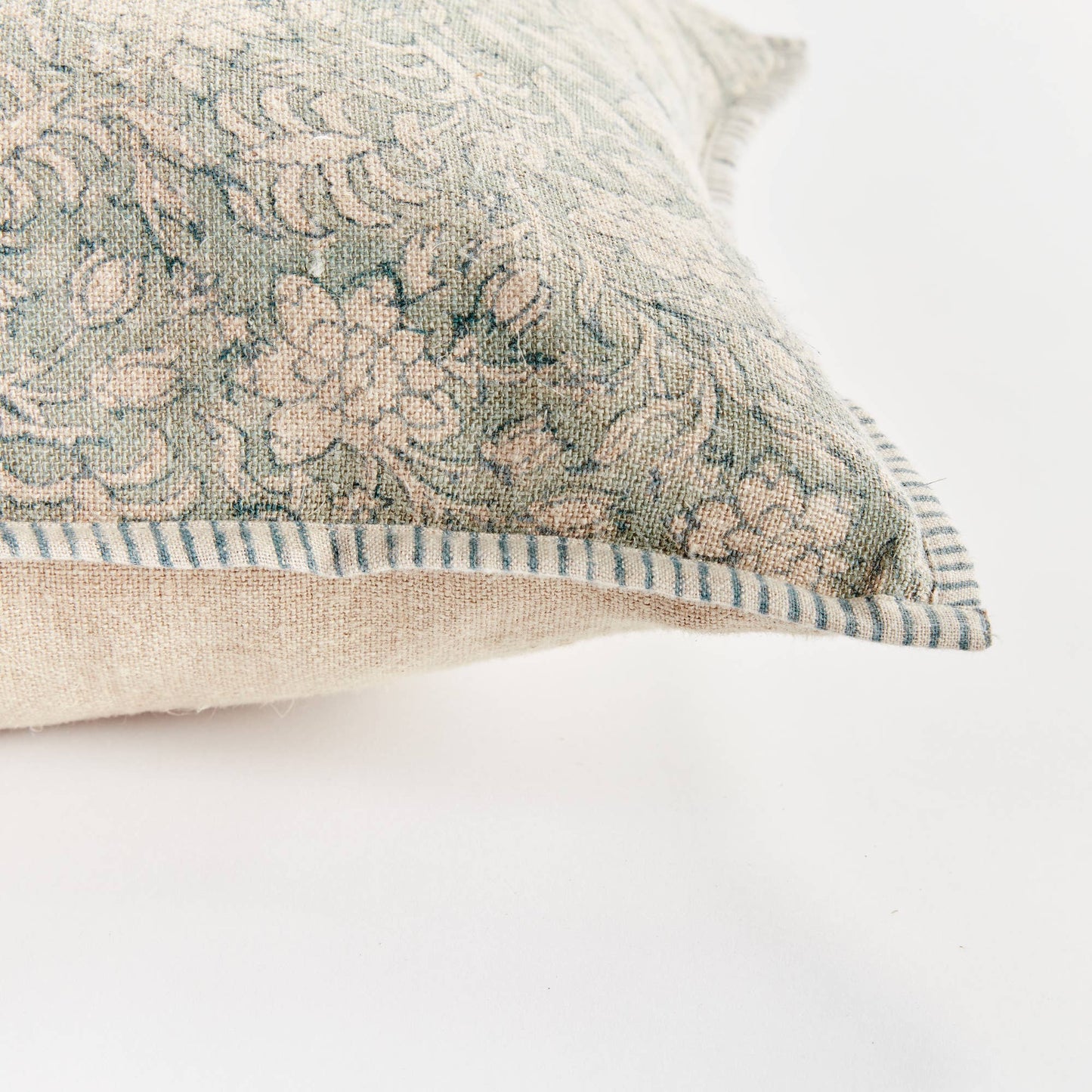 Henriella European Linen Pillow