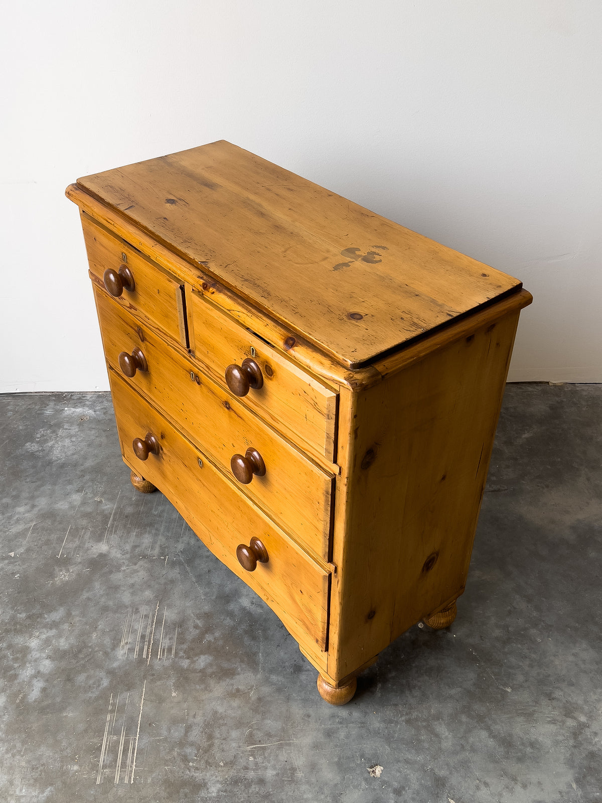 19th Century English Pine Dresser | Chest of Drawers with Contrast Knobs