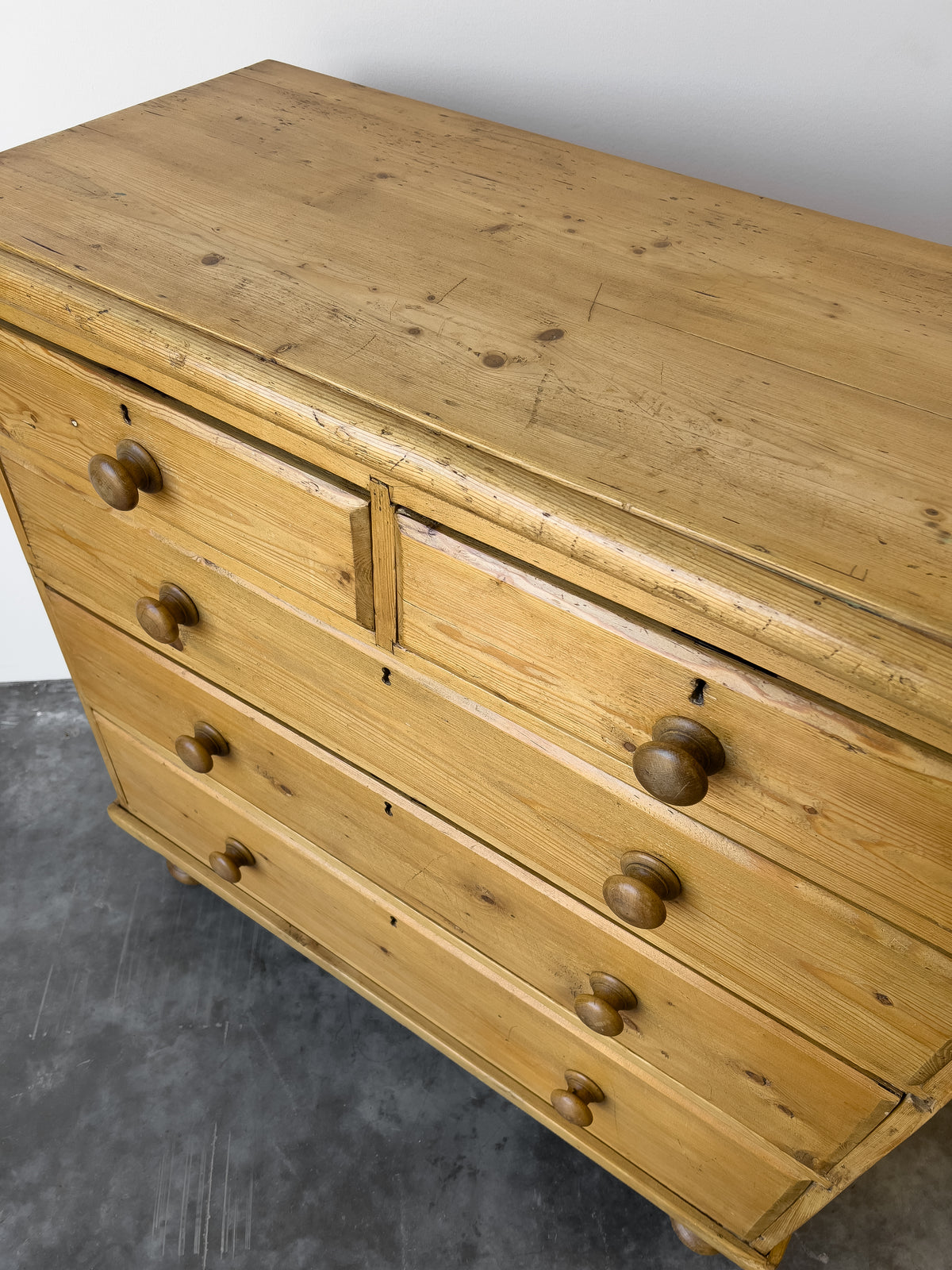 19th Century English Pine Chest of Drawers