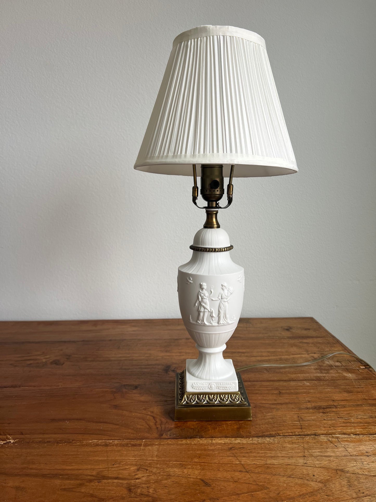Vintage Neoclassical Ceramic Lamp