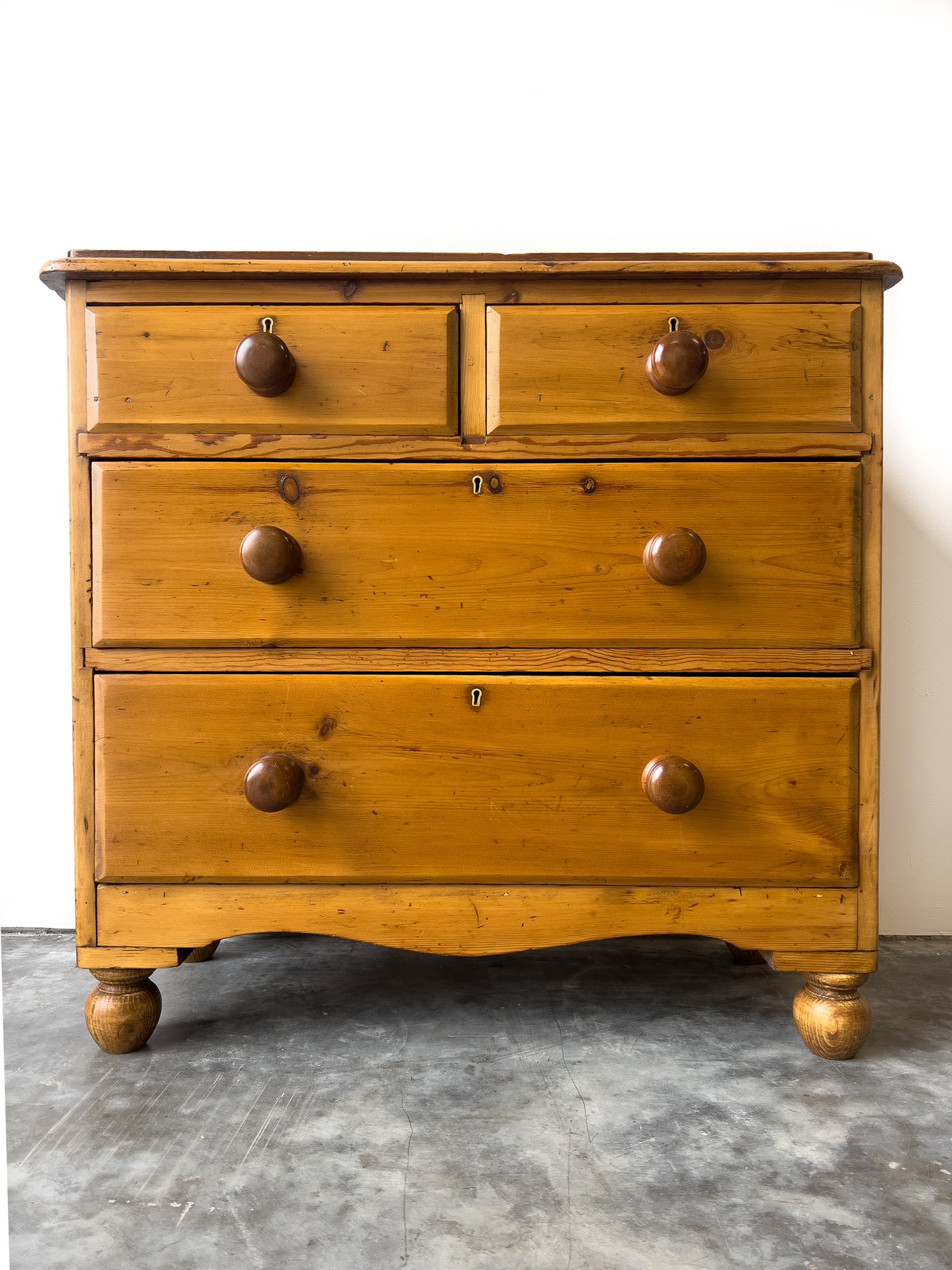19th Century English Pine Dresser | Chest of Drawers with Contrast Knobs