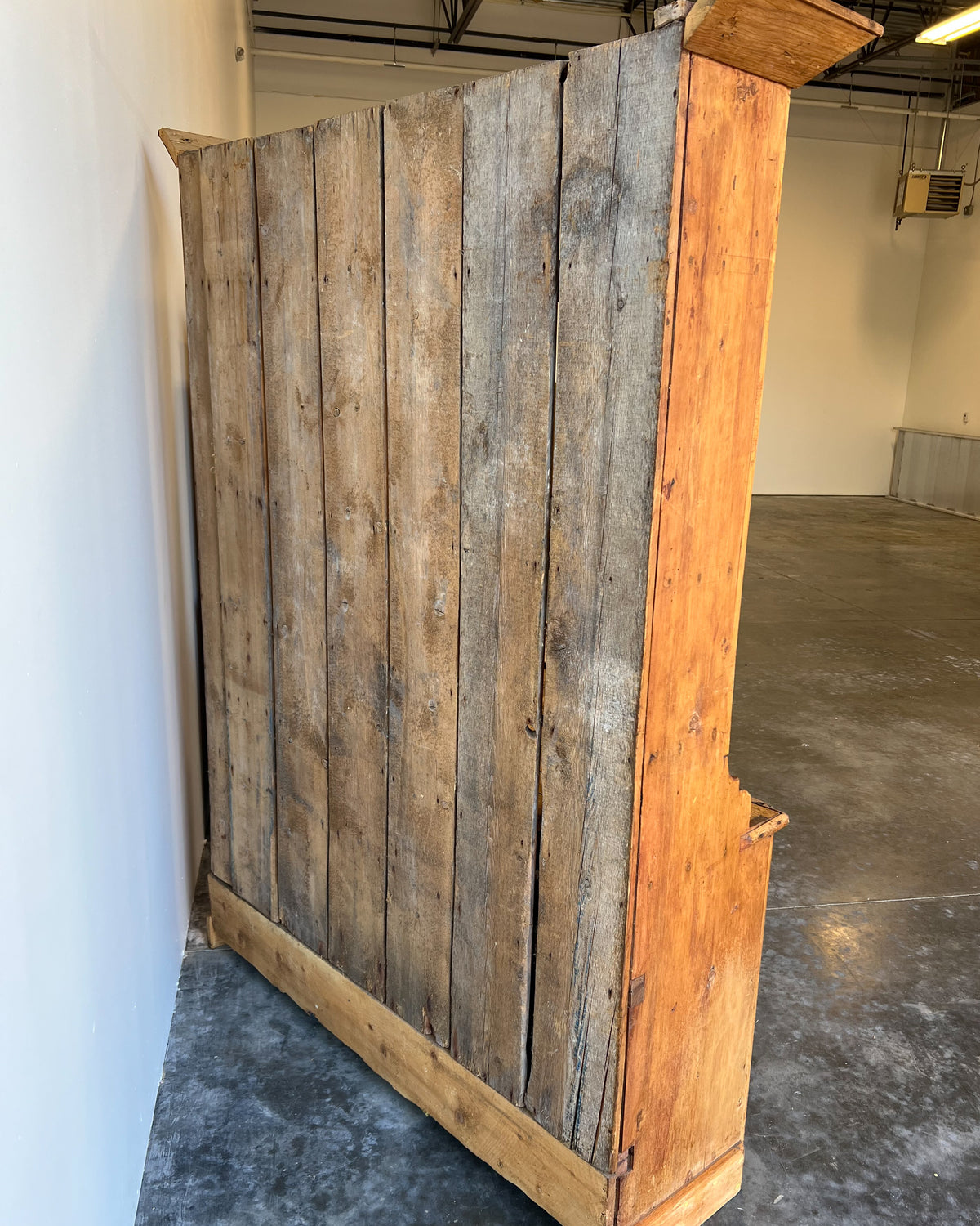 Antique Irish Pine Dresser | Hutch with Shelves