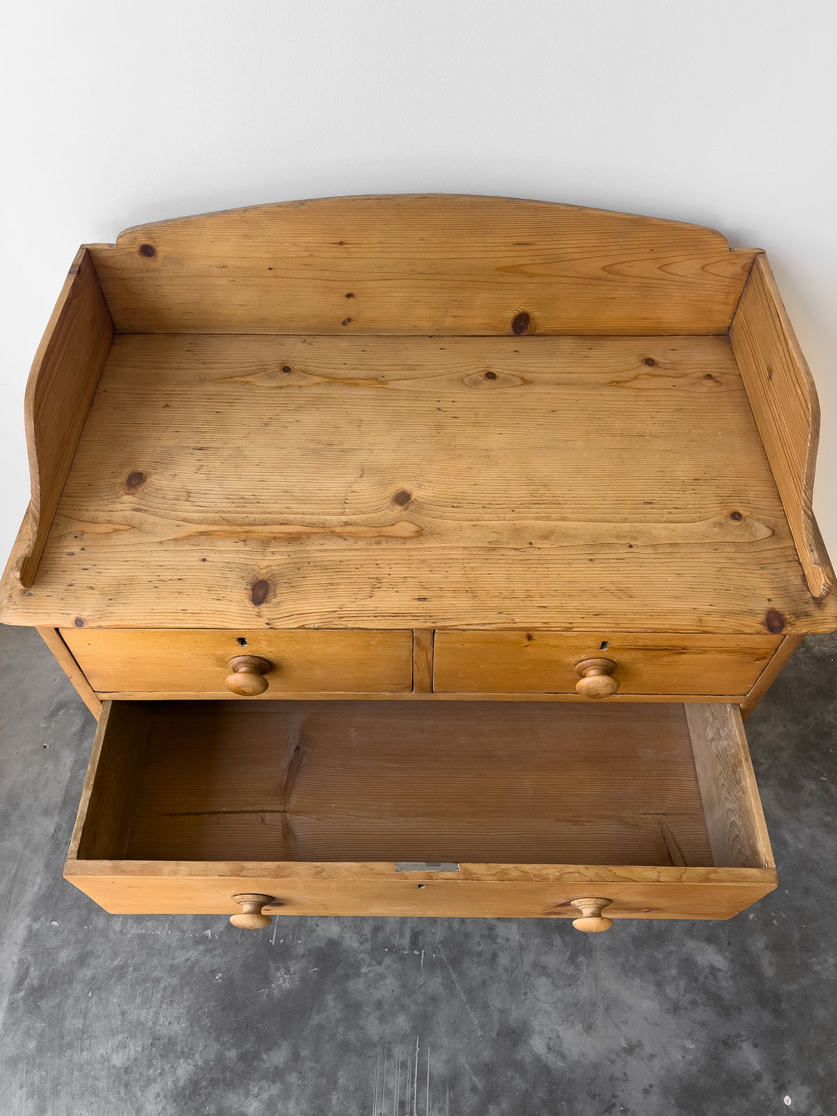 Antique Chest of Drawers | Dresser with Gallery Back