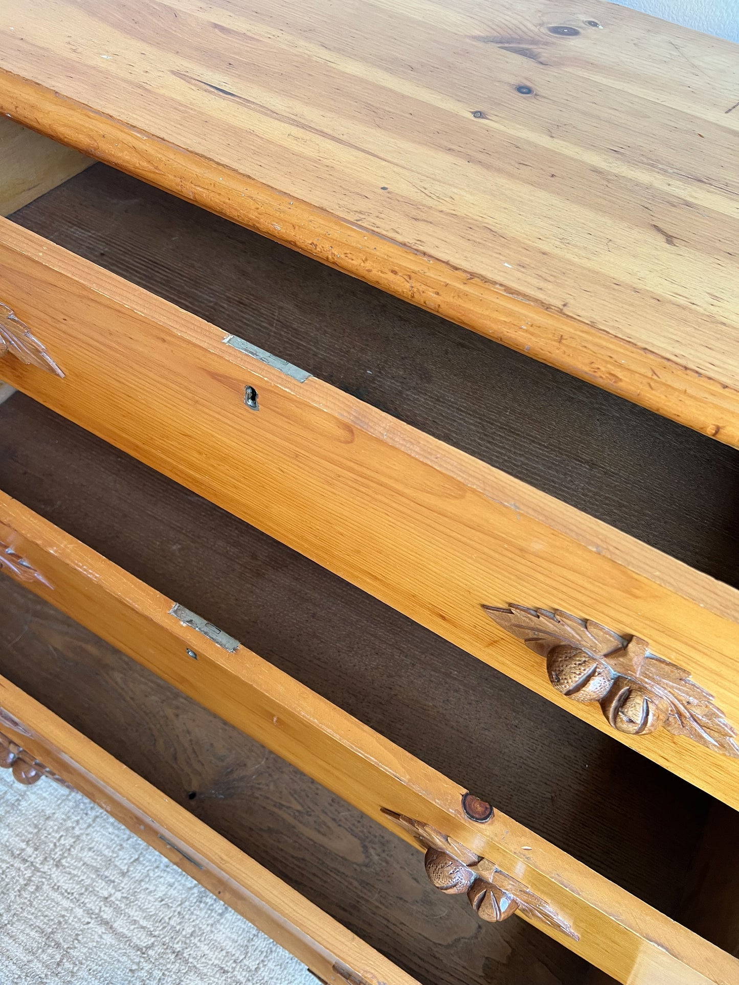 Victorian Antique Pine Drawers with Hand Carved Drawer Pulls c. 1800s