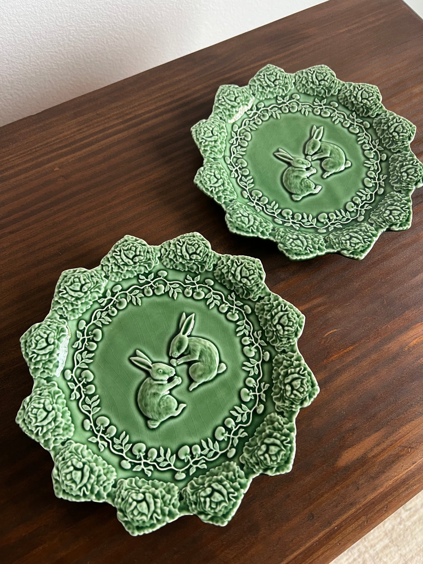 Bordallo Pineheiro bunny plates (set of 2)