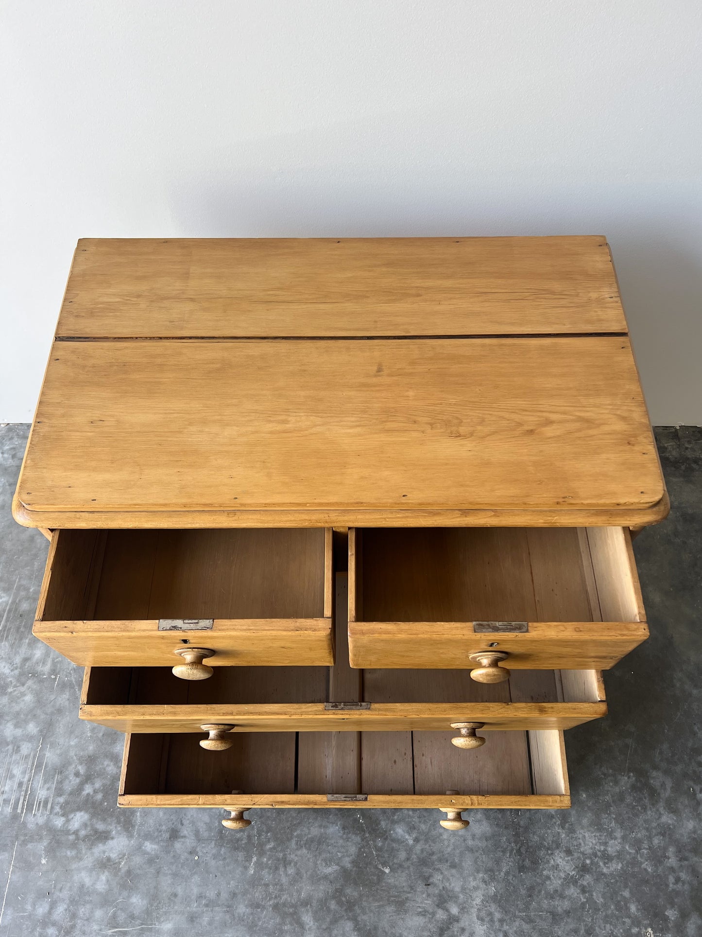 Antique English Pine Chest of Drawers | Dresser