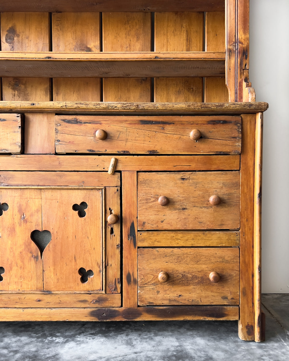 Antique Irish Pine Dresser | Hutch with Shelves