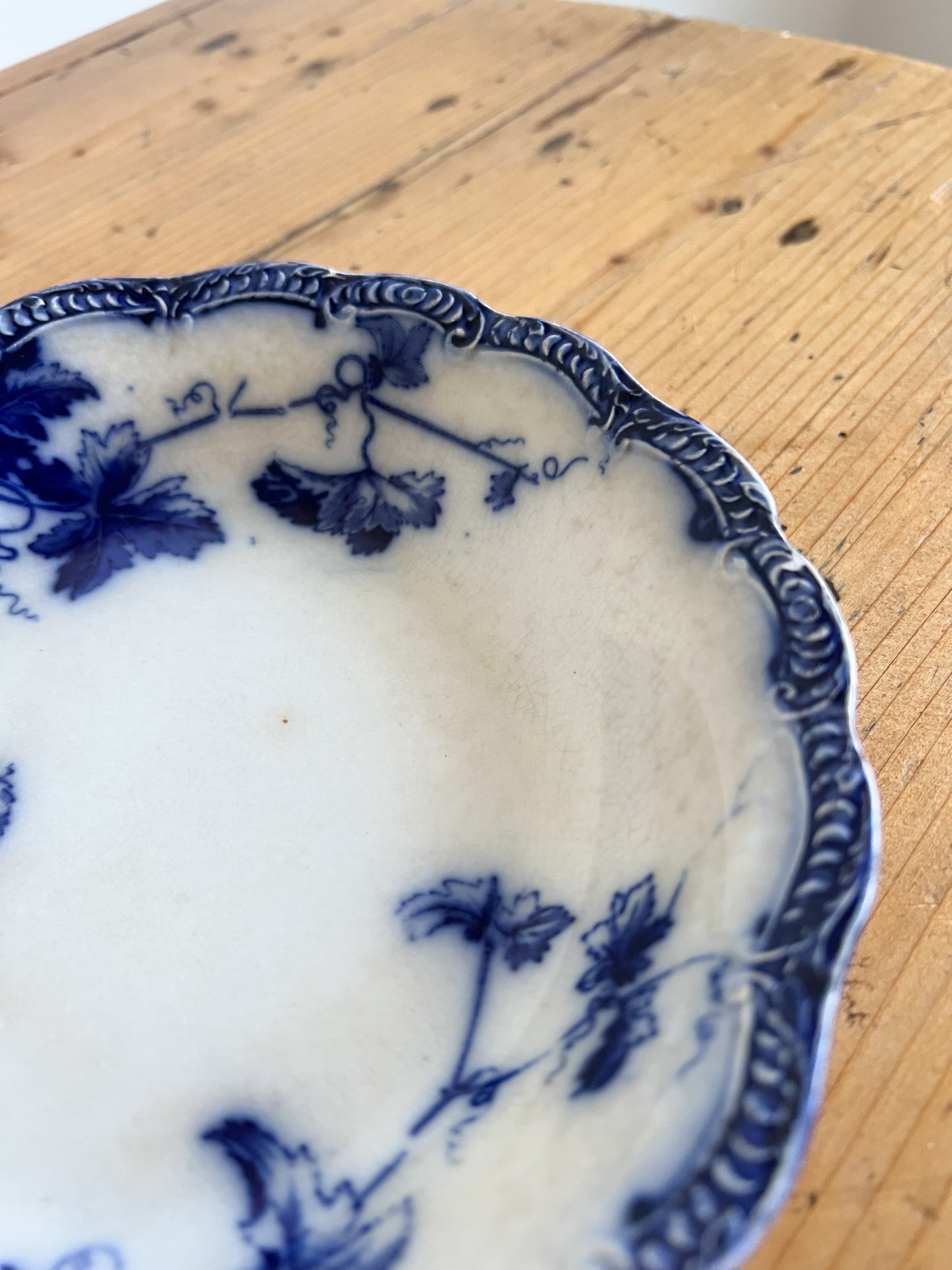 Antique Ridgways Lonsdale blue flow bowl