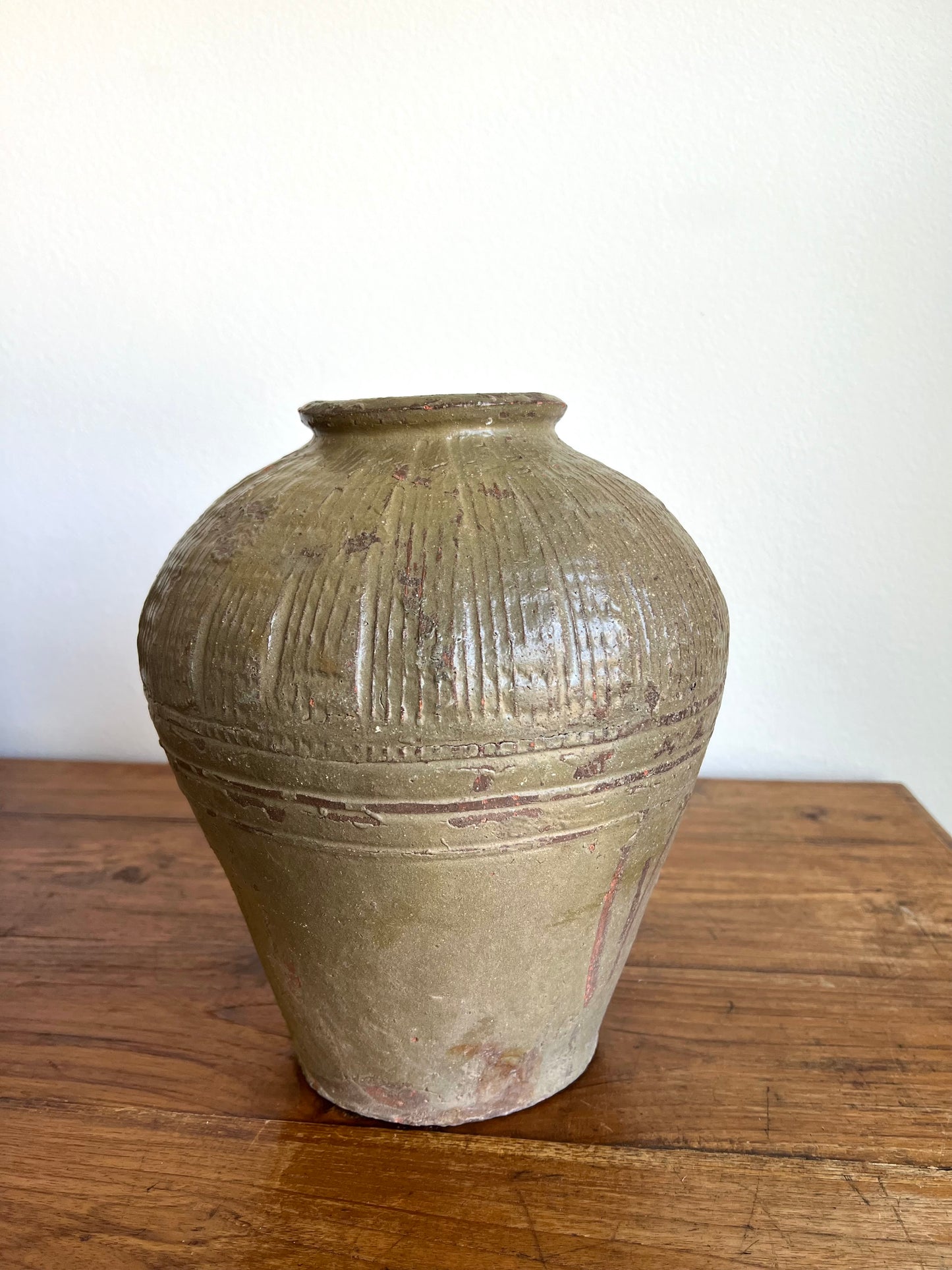 Vintage Mijiu Jar
