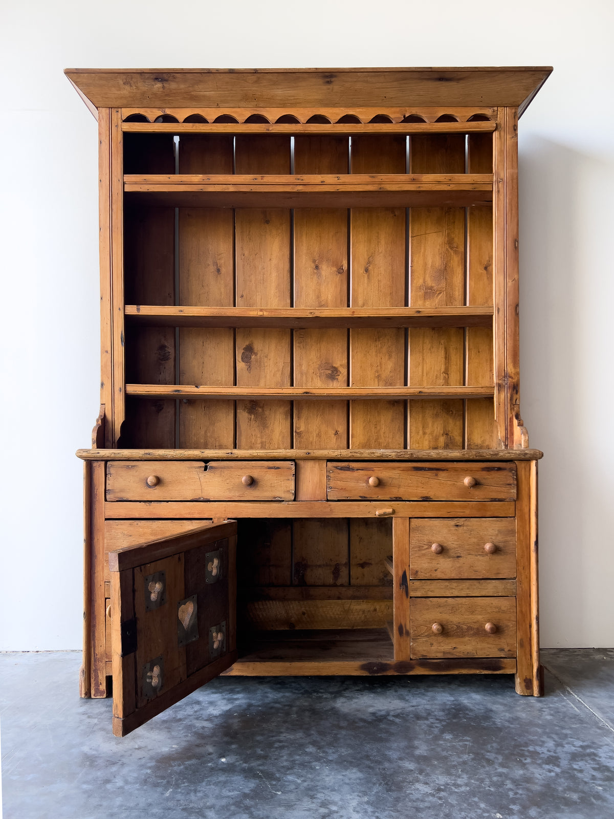 Antique Irish Pine Dresser | Hutch with Shelves