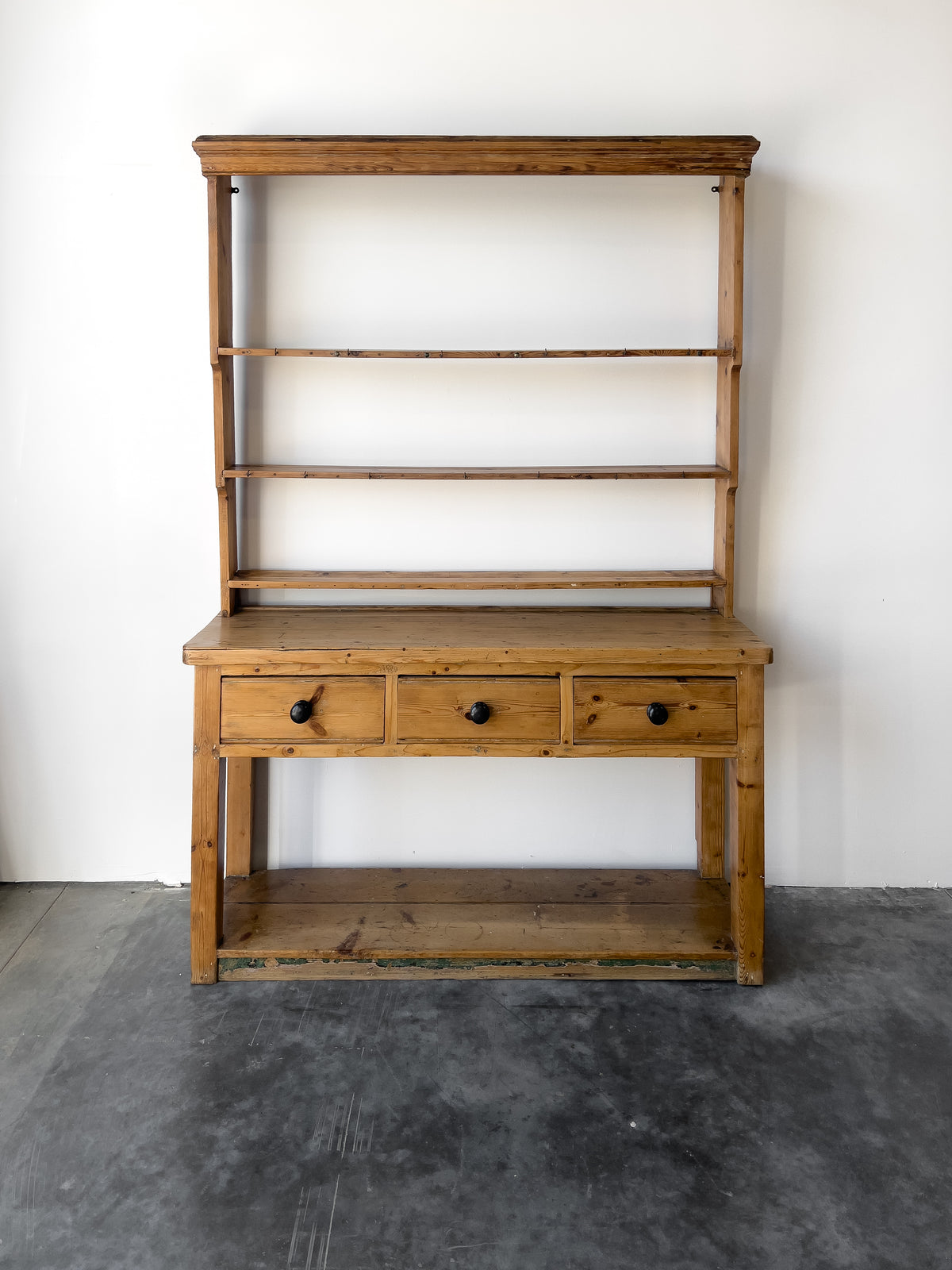 Antique Pine Georgian Pot Board with Plate Rack