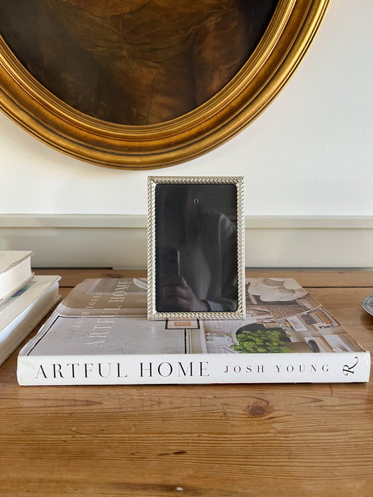 Medium Silver Twist Frame