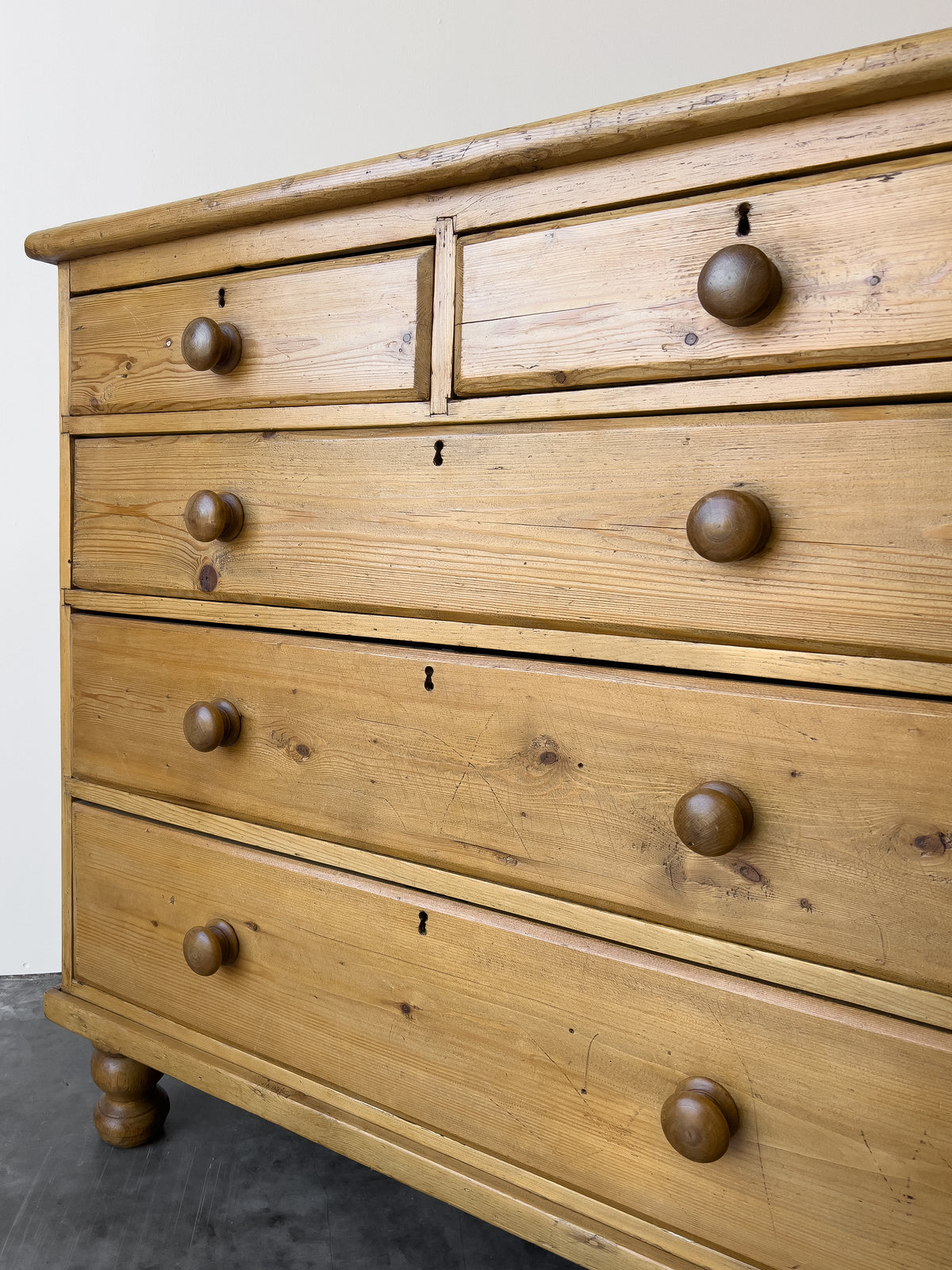 19th Century English Pine Chest of Drawers