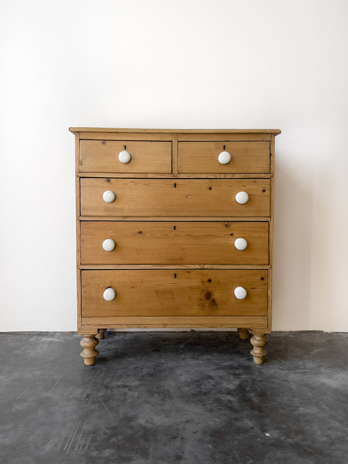 19th Century English Pine Chest of Drawers | Dresser with Porcelain Knobs