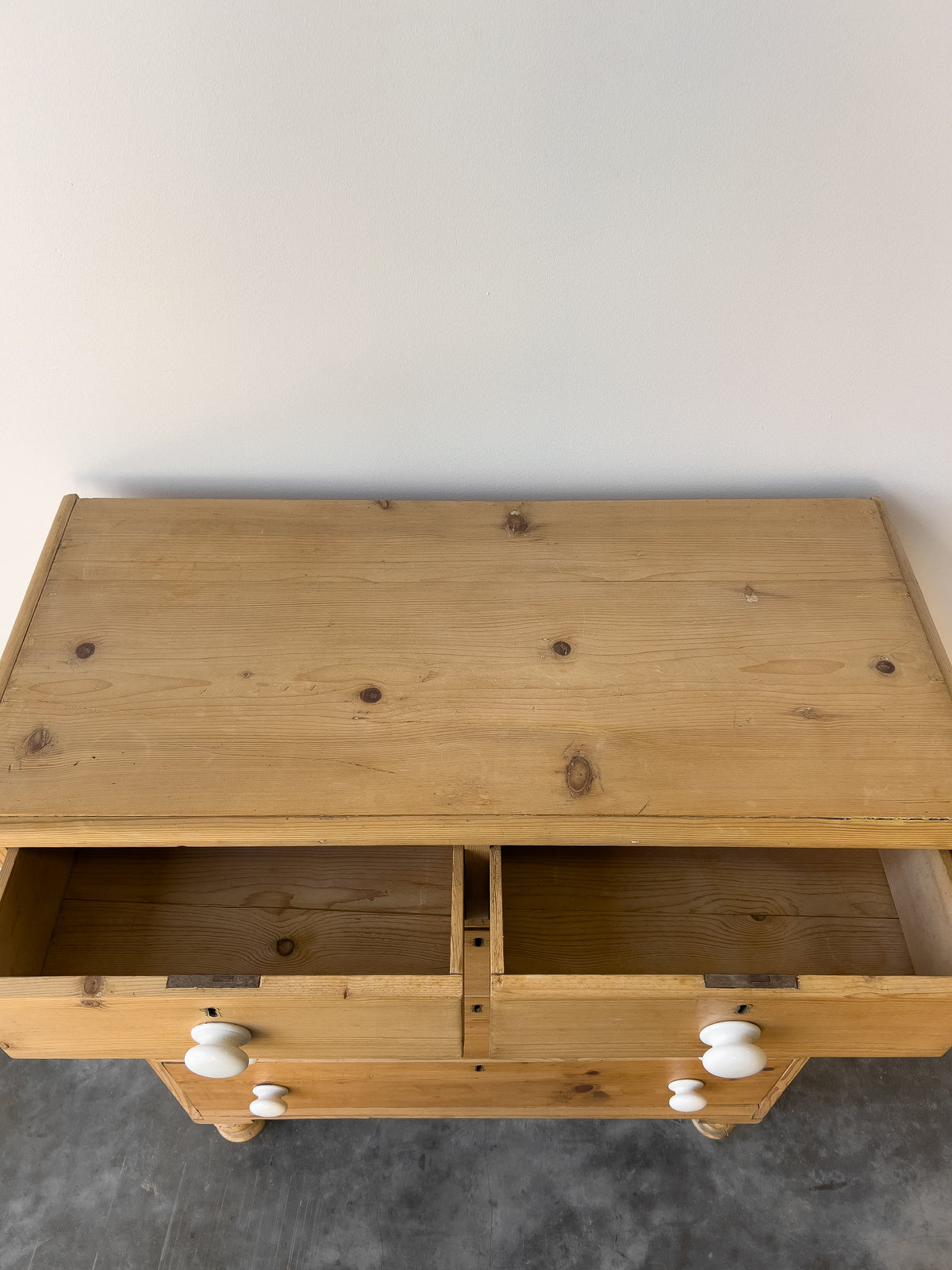 19th Century English Pine Chest of Drawers | Dresser with Porcelain Knobs